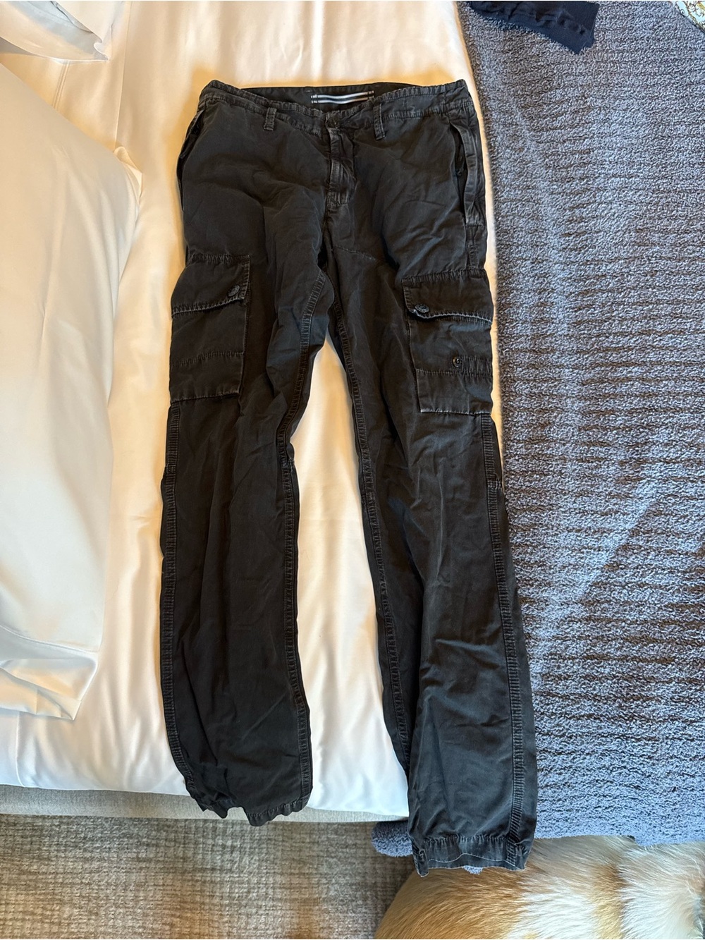 Stone Island Black Cargo Trousers with Utility Pockets